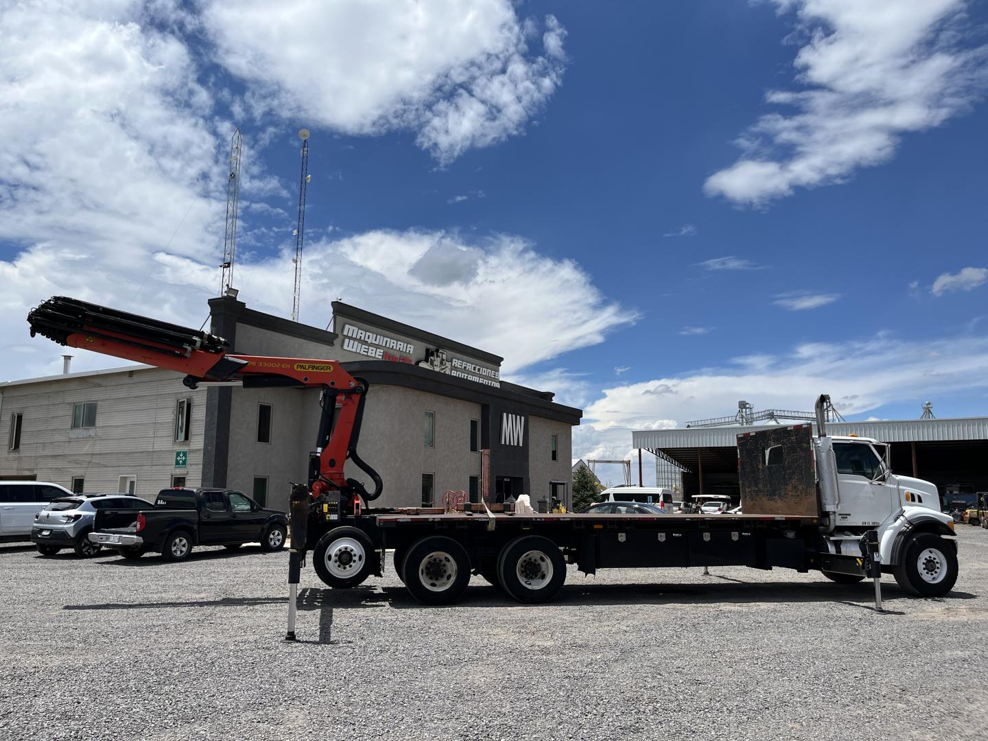 ./imagenes/INVOICE/2019/18183/CAMION STERLING L7500 (15).JPG